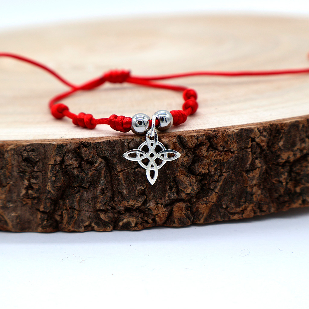 pulsera-roja-nudo-de-bruja